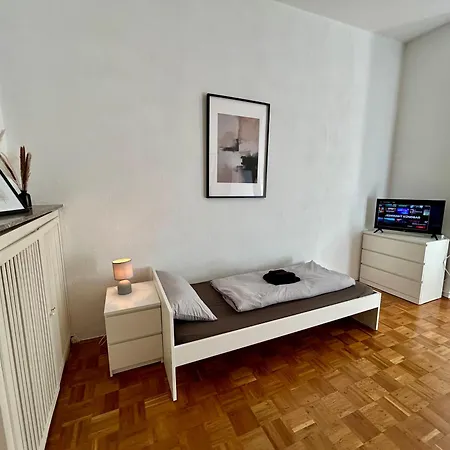 Bis Zu 6 Personen Balkon Neu *