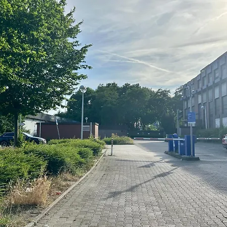 Bis Zu 6 Personen Balkon Neu * Gelsenkirchen